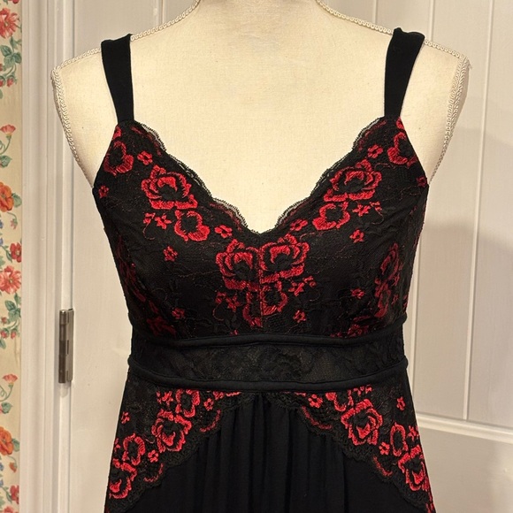 Soma super soft knit maxi chemise Size S Red & Black - Picture 3 of 8